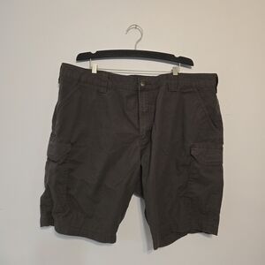 Noble Outfitter Men's Charcoal Cargo Shorts, 10 inseam